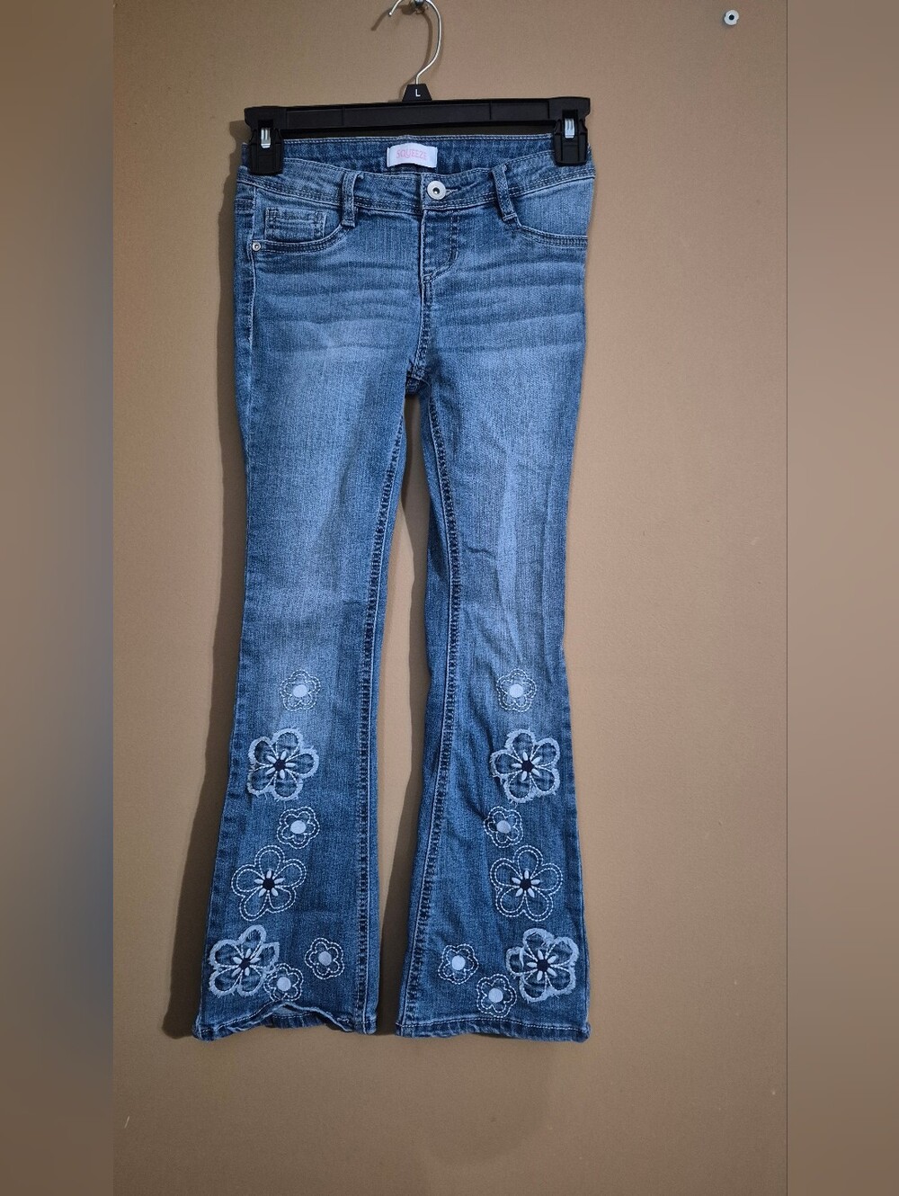 Girls Size 8 Blue Floral Embroidered Flare Jeans / Squeeze Brand